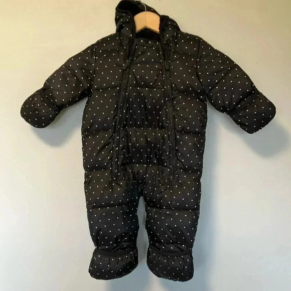 GAP polka dot black pro lift cold control ultra max snowsuit warmest 6-12 months - Picture 2 of 6